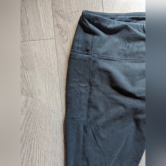 ๐ผ 3 For 15$ ๐ผ Hollister Leggings With Side Pocket - Picture 2 of 3